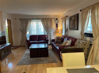 42 Ivanhoe Pl, Valley Stream, NY 11580