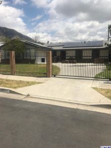 12568 Tibbetts St, Sylmar, CA, 91342