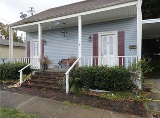 511 Derbigny St, Gretna, LA 70053