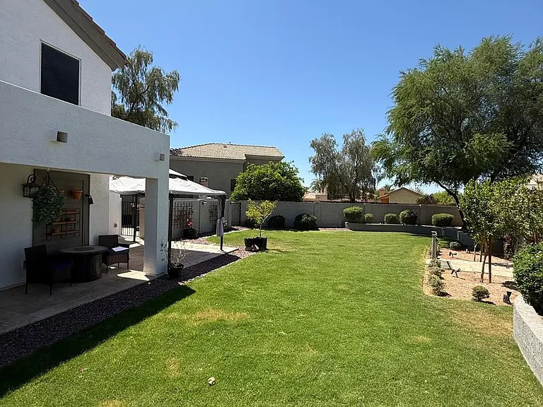 4304 E Milton Dr — Photo 21