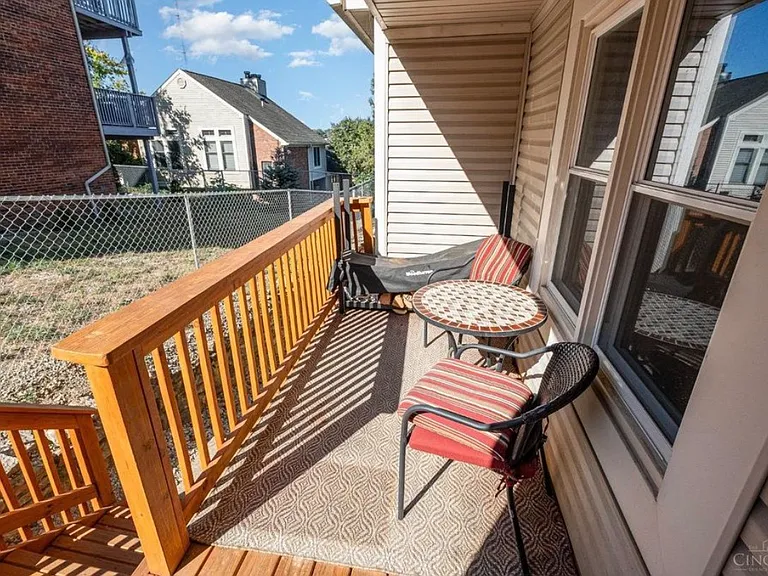 2133 Deerfield Pl #2 — Photo 22