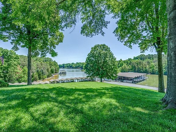 5th image of 289 Shoreline Marina Cir Unit 114