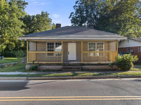 1218 Proper St, Corinth, MS 38834