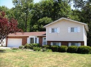 7930 Bellflower Rd, Mentor, OH 44060