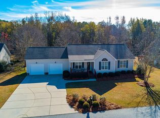 40 Tristan Dr, Kenly, NC 27542
