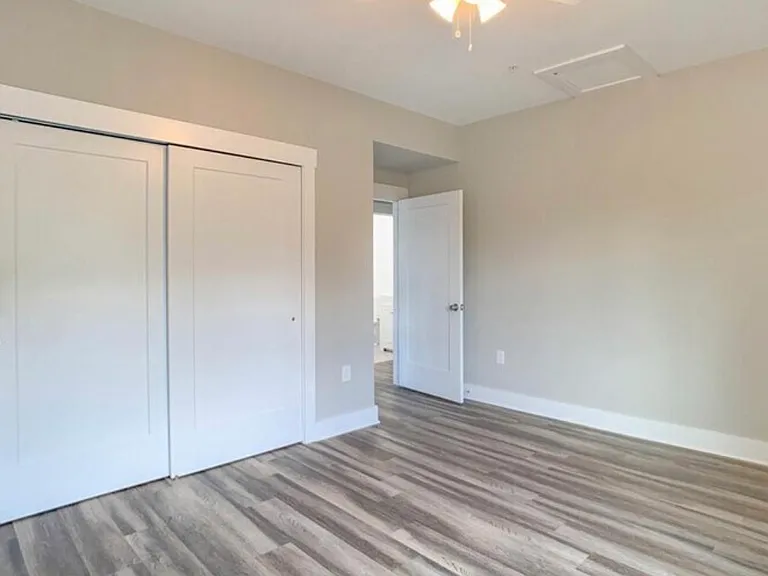 640 Lincoln Hwy — Photo 11
