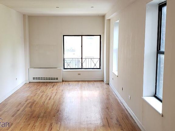 2nd image of 156 E 30th St APT 5B