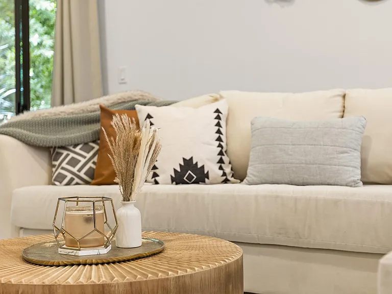 1880 Veteran Ave #105 — Photo 11