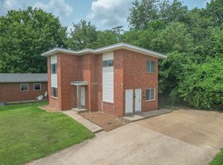 1502 Ridgewood Dr #B, Jefferson City, MO 65109