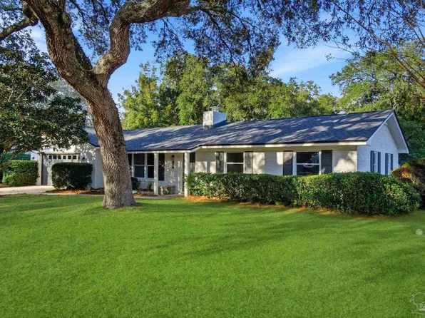 301 Priscilla Dr, Fort Walton Beach, FL 32547