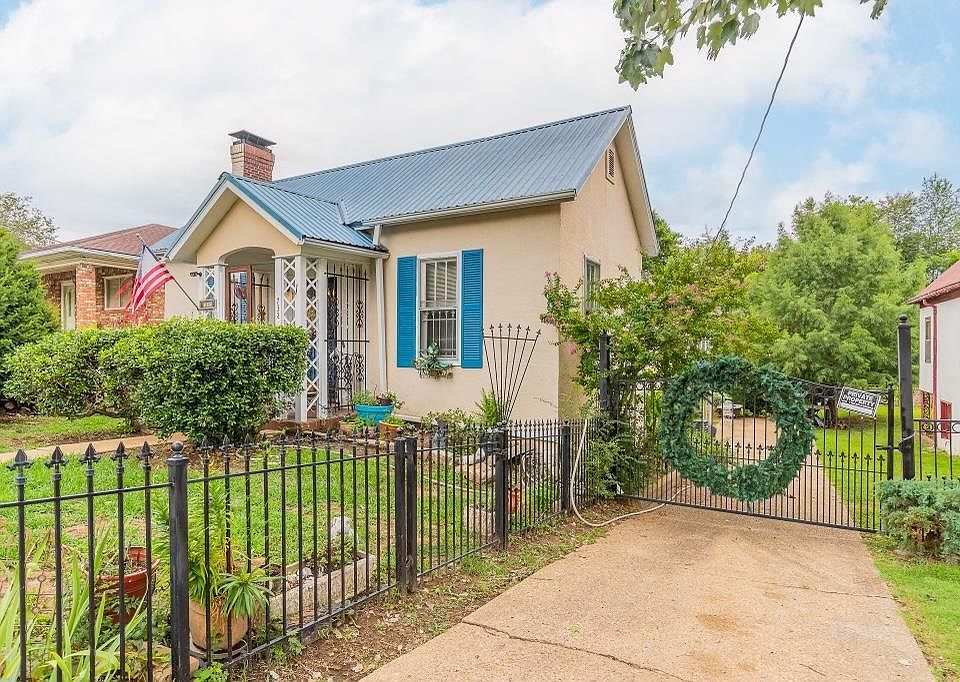 732 W Maud St, Poplar Bluff, MO 63901 Zillow