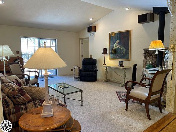 5th image of 20402 Pine Mountain Dr Unit 3