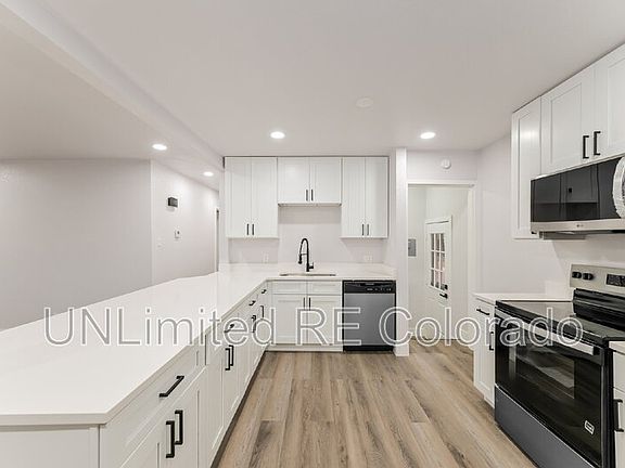 4th image of 1350 Troy St