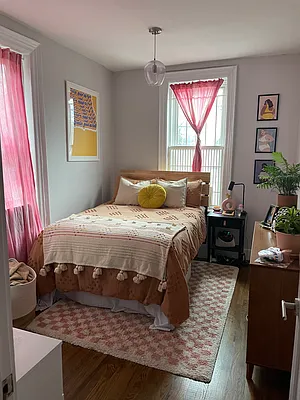 Rented by Evergreen Realty & Investments | media 10