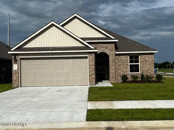 107 Pecan Heights Dr, Duson, LA 70529