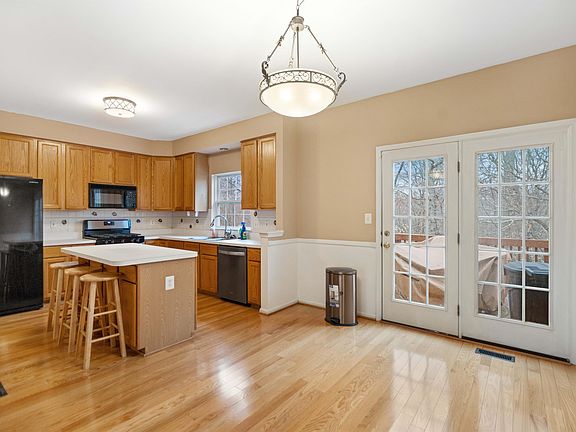 4th image of 2568 Sylvan Moor Ln #1