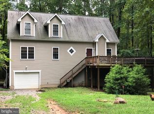 297 Moody Creek Rd, Bumpass, VA 23024