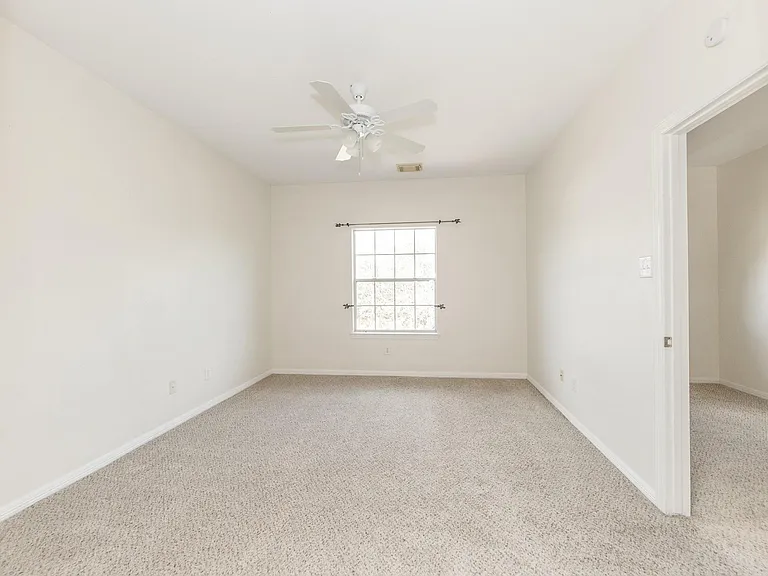 15435 Stoneridge Park Ln — Photo 35