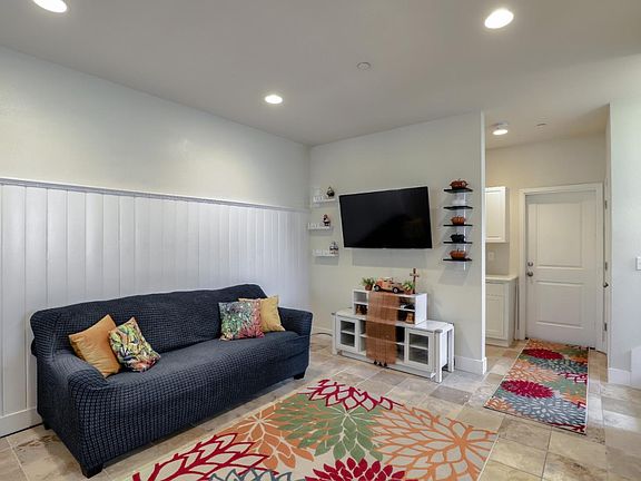 5th image of 18552 Poppy Jasper Ln