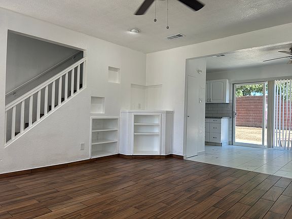 2nd image of 1749 Askren Ct
