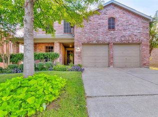 12509 Viewpoint Ln, Burleson, TX 76028