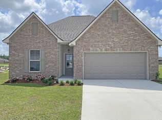 354 Rue Evangeline, Houma, LA 70364