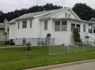 230 Main St, Buffalo, IA 52728