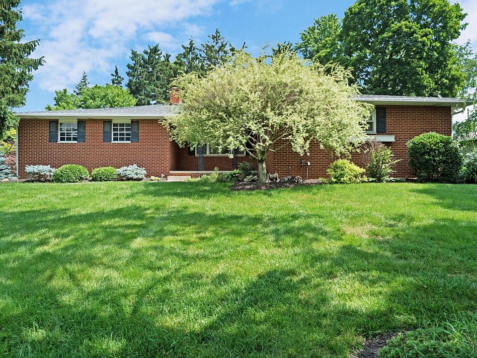 1st image of 2770 Donna Dr
