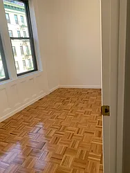 Rented by M.Grossman R.E. Management