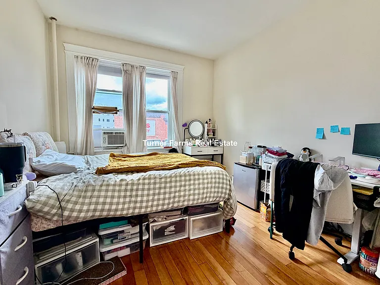 215 Harvard Ave — Photo 12