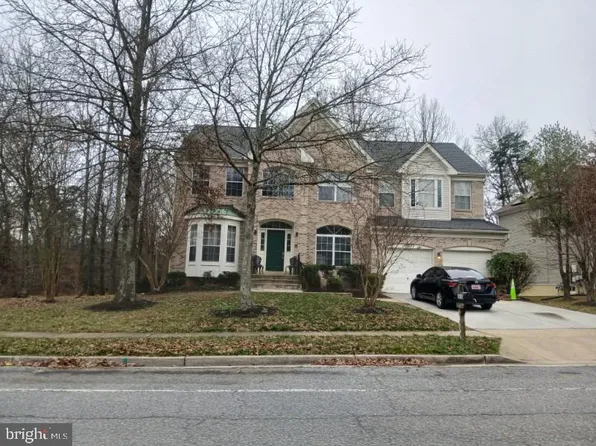 10133 Ellard Dr, Lanham, MD 20706