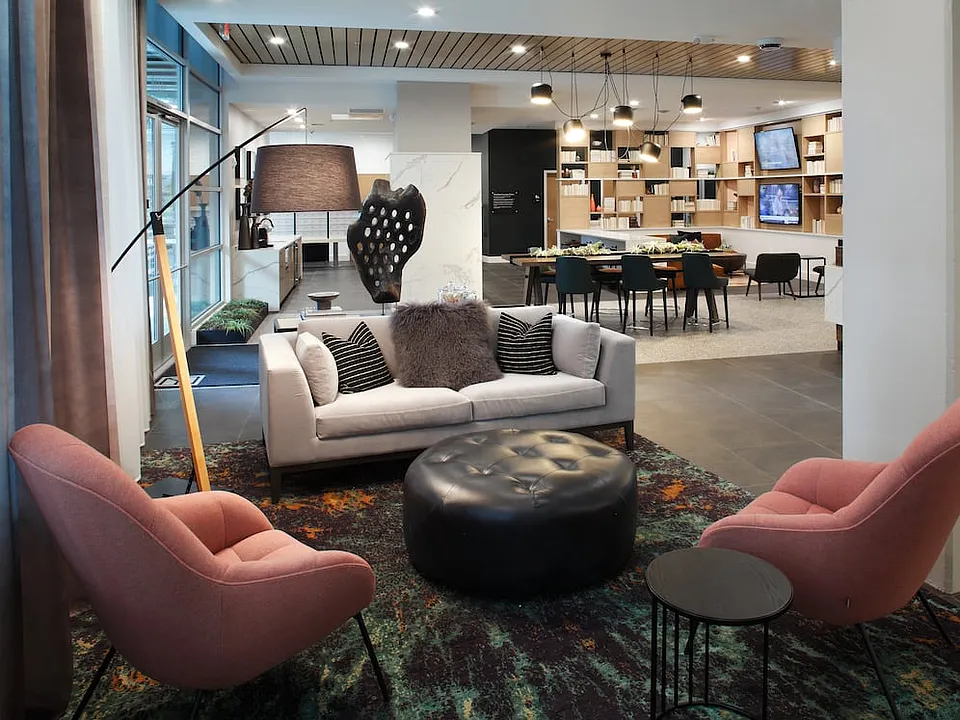 Leasing Office