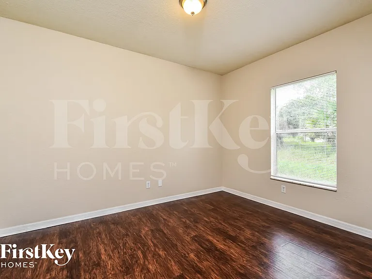6840 Abady Ln — Photo 13