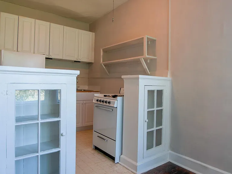 678 Somerset Ter NE #1 — Photo 5