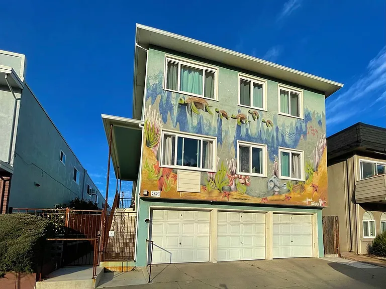 2523 N Street — Photo 1
