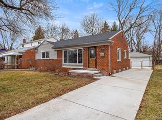 12076 Nathaline, Redford, MI 48239