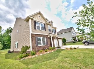 1096 Ellis Pond Dr, Rock Hill, SC 29730