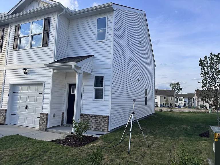 370 Freestall Dr #1 — Photo 3