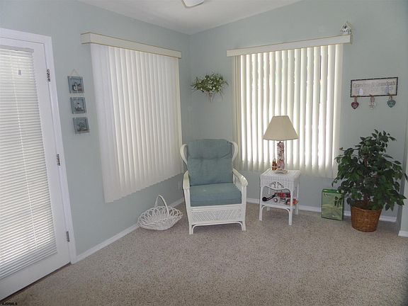2nd image of 50 S Lake Dr