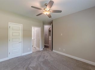 150 Whitworth Dr, Locust Grove, GA 30248