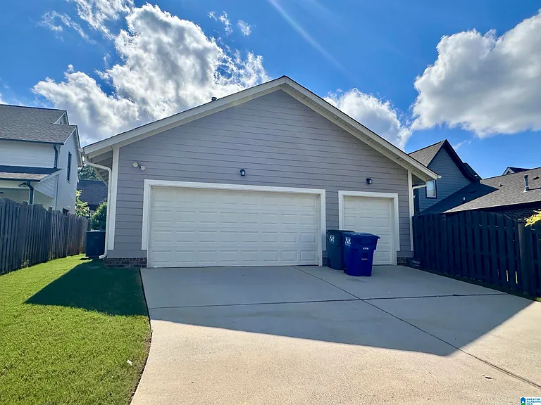 2641 Montauk Rd — Photo 43