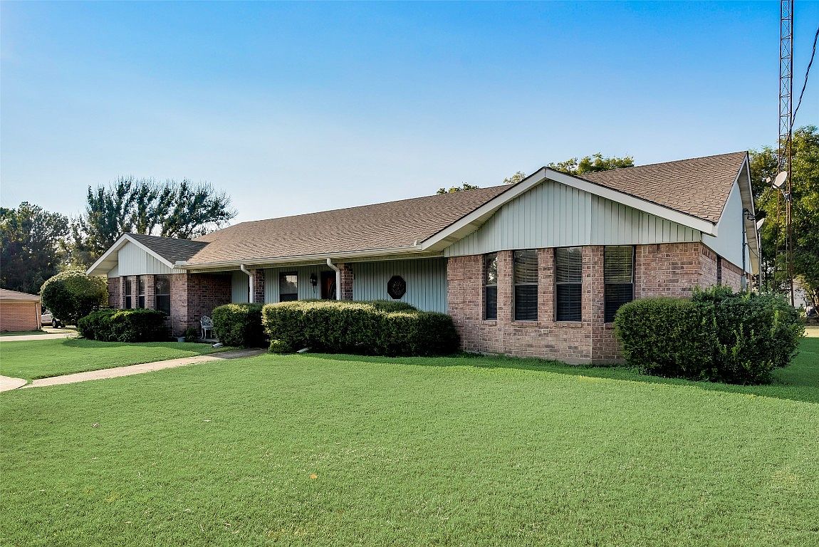 2616 W Park Row Blvd, Corsicana, TX 75110 Zillow