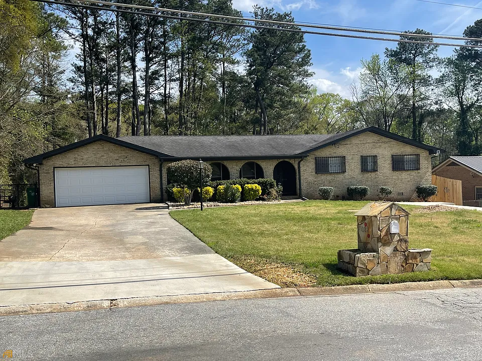 1088 Sherrington Dr