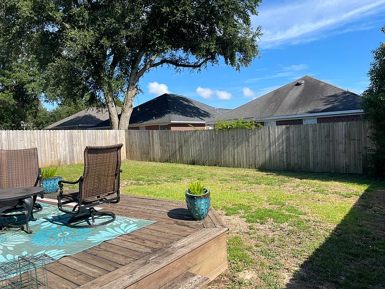 7724 Kari Ln — Photo 14