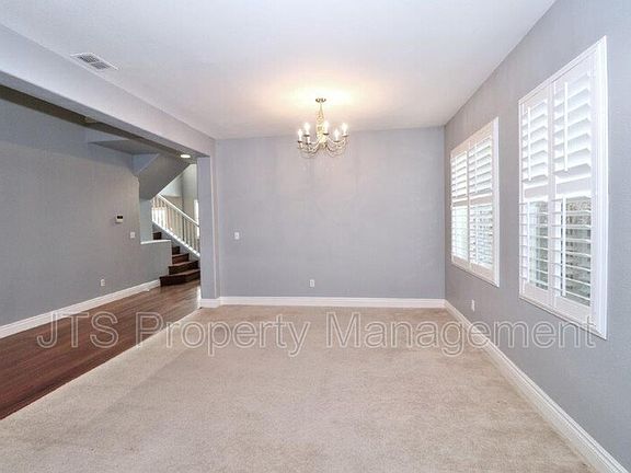 4th image of 12 Indigo Oaks Ct