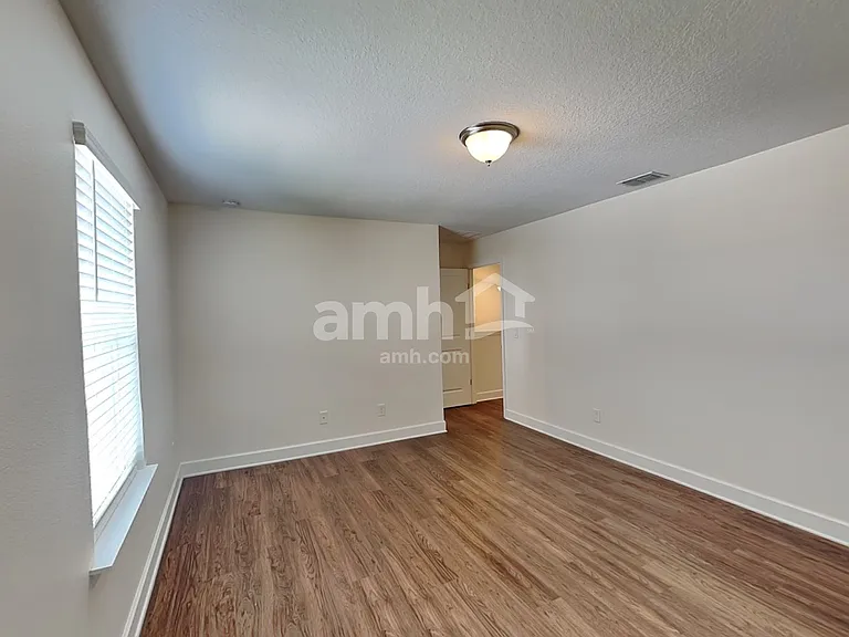 329 Crestrun Loop — Photo 17