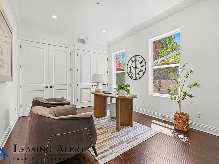5012 Gerald Ave — Photo 23