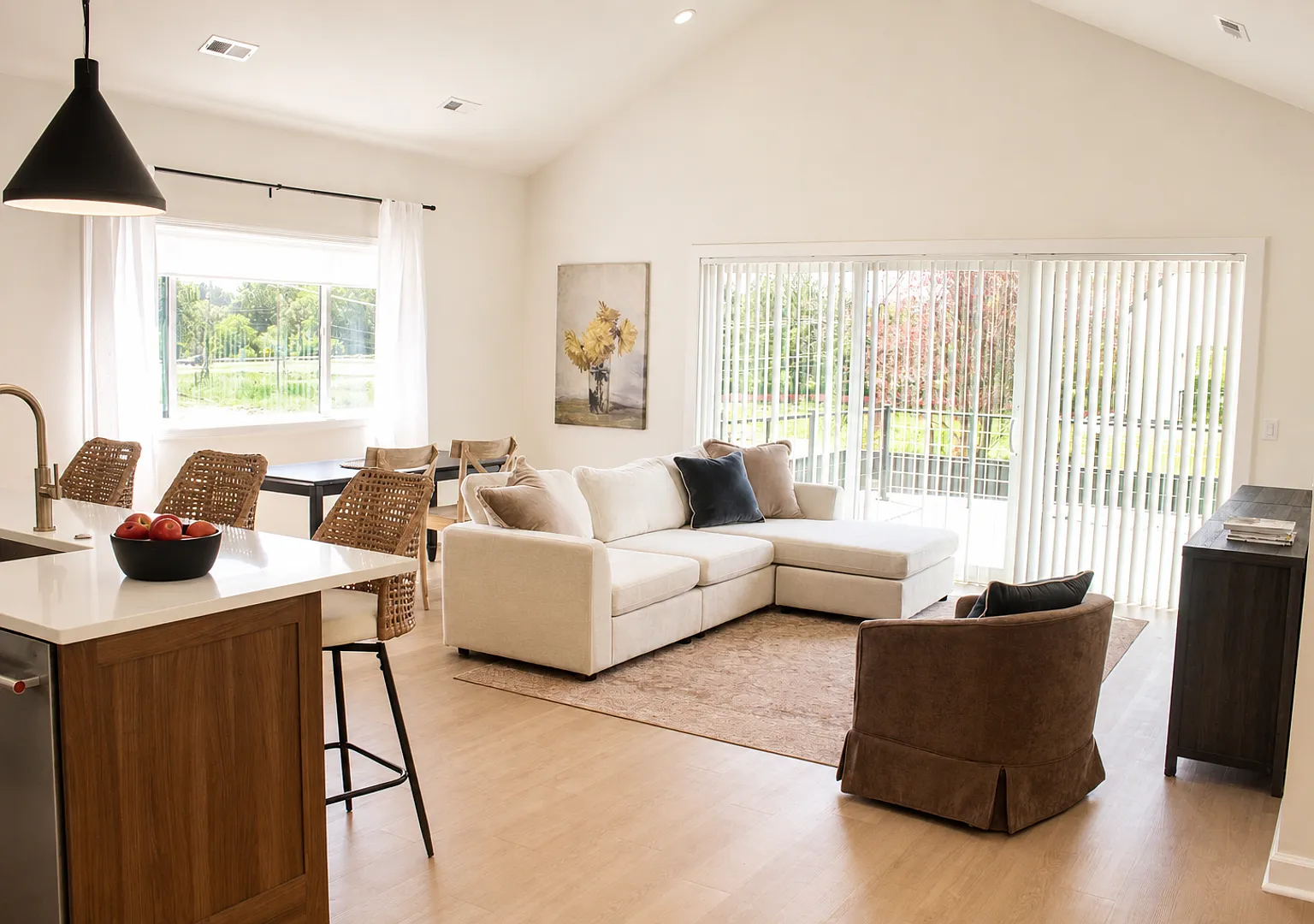 Hudson Valley Luxury Apartment Homes — Photo 2