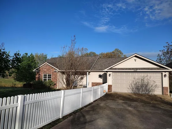 649 Country Charm Rd, Mountain View, AR 72560