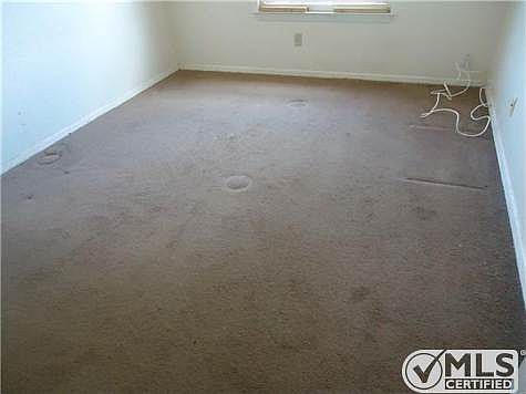 3rd image of 11522 Jerry Lewis Ave